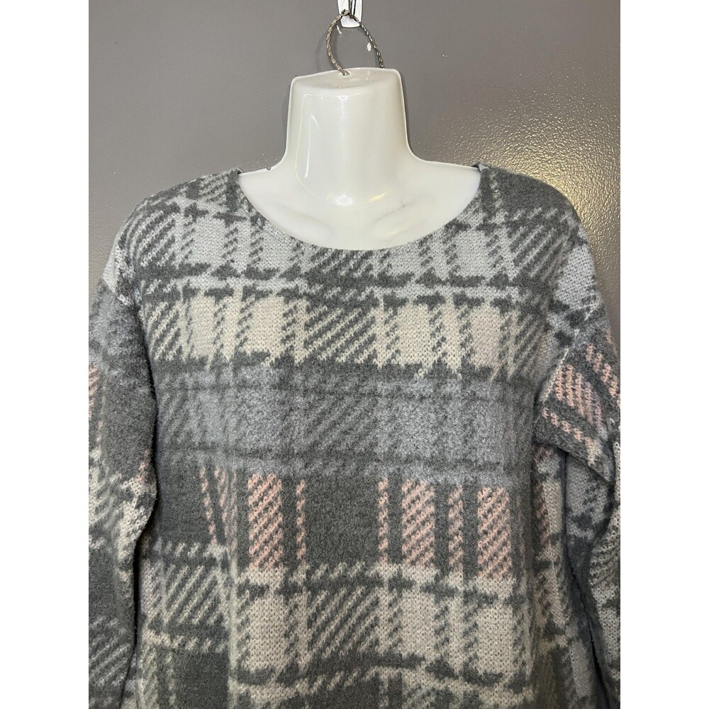 Kaileigh Sweater Womens Medium Gray Plaid Knit Crew Neck Long Sleeve Pullover